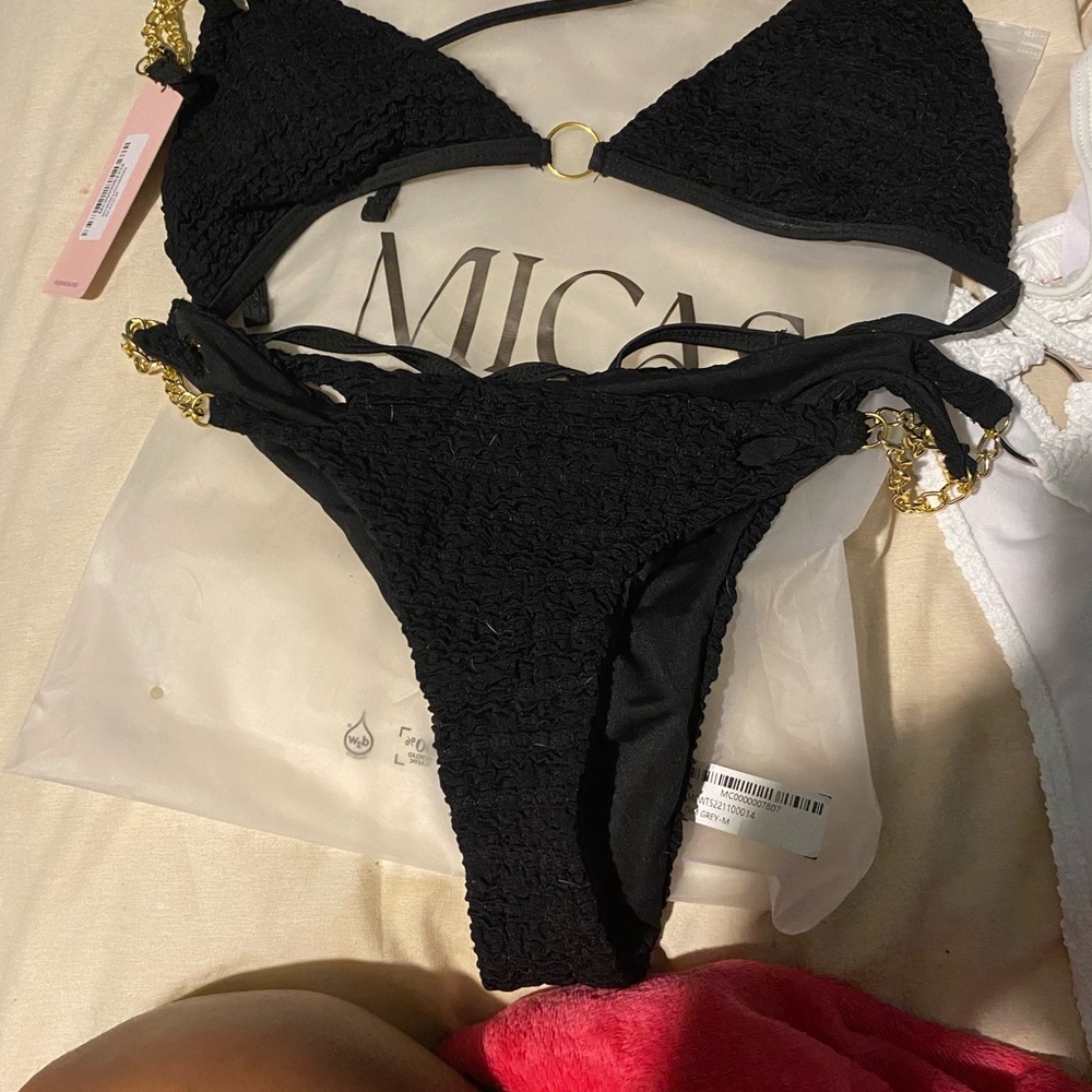 Micas Bikini in Black